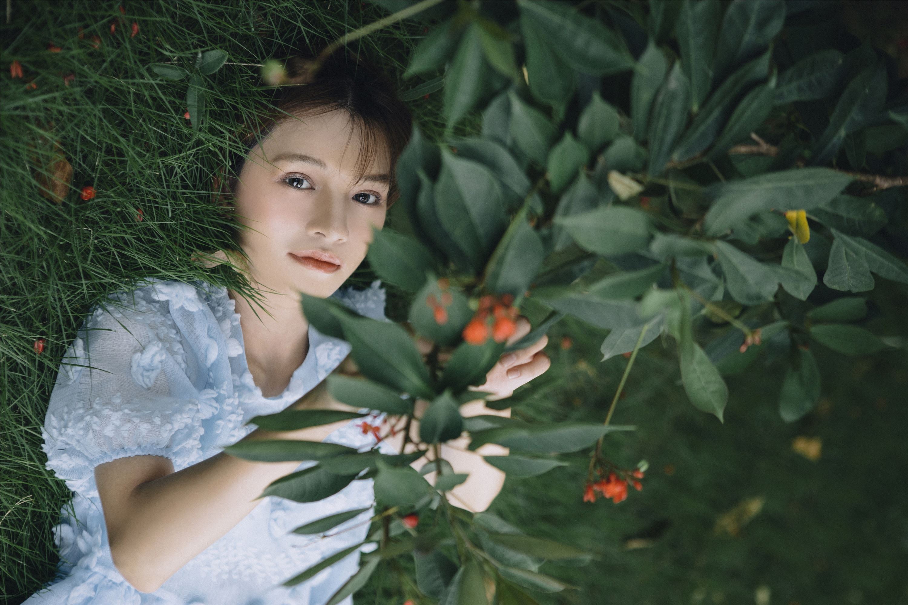 YITUYU艺图语 2021.08.20 花都开好了 于斯